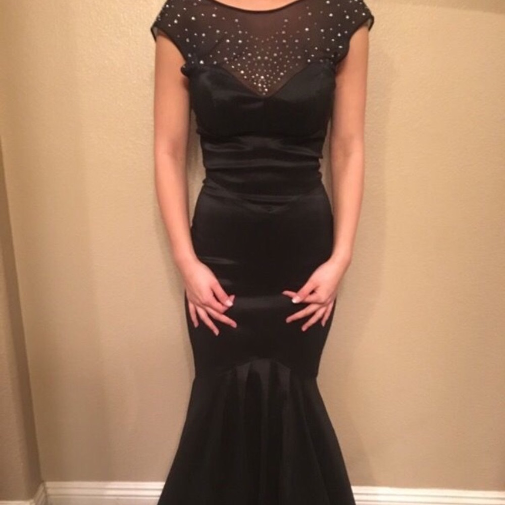 Formal/ prom dress